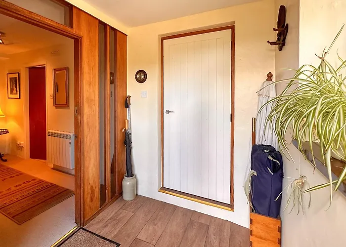 Rubbing House Marske